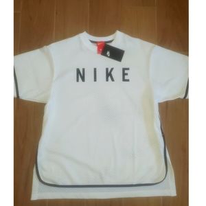 New NIKE Limited Edition Jersey Shirt